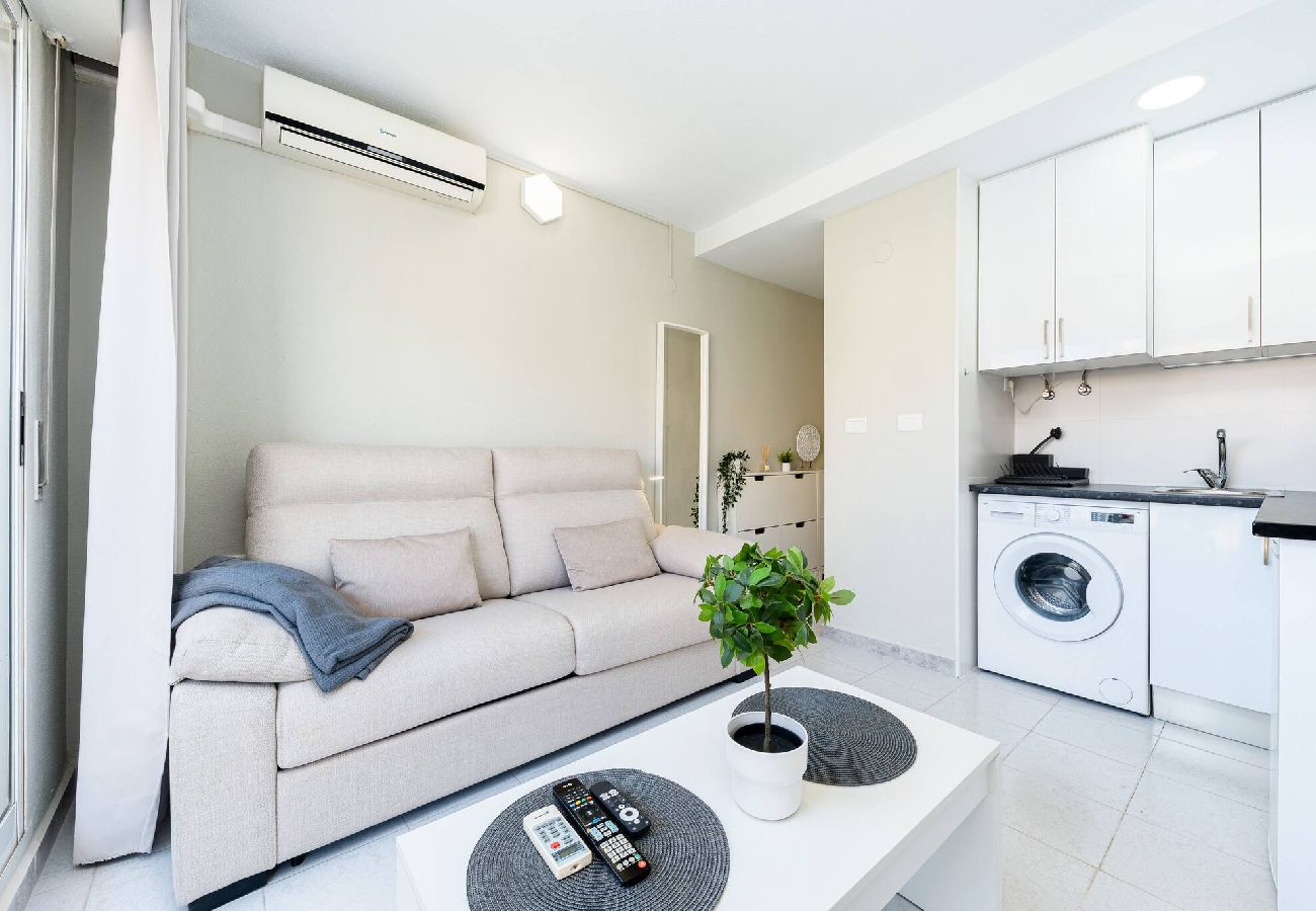 Appartement in Torrevieja - Estudio Aquiles Sunrise