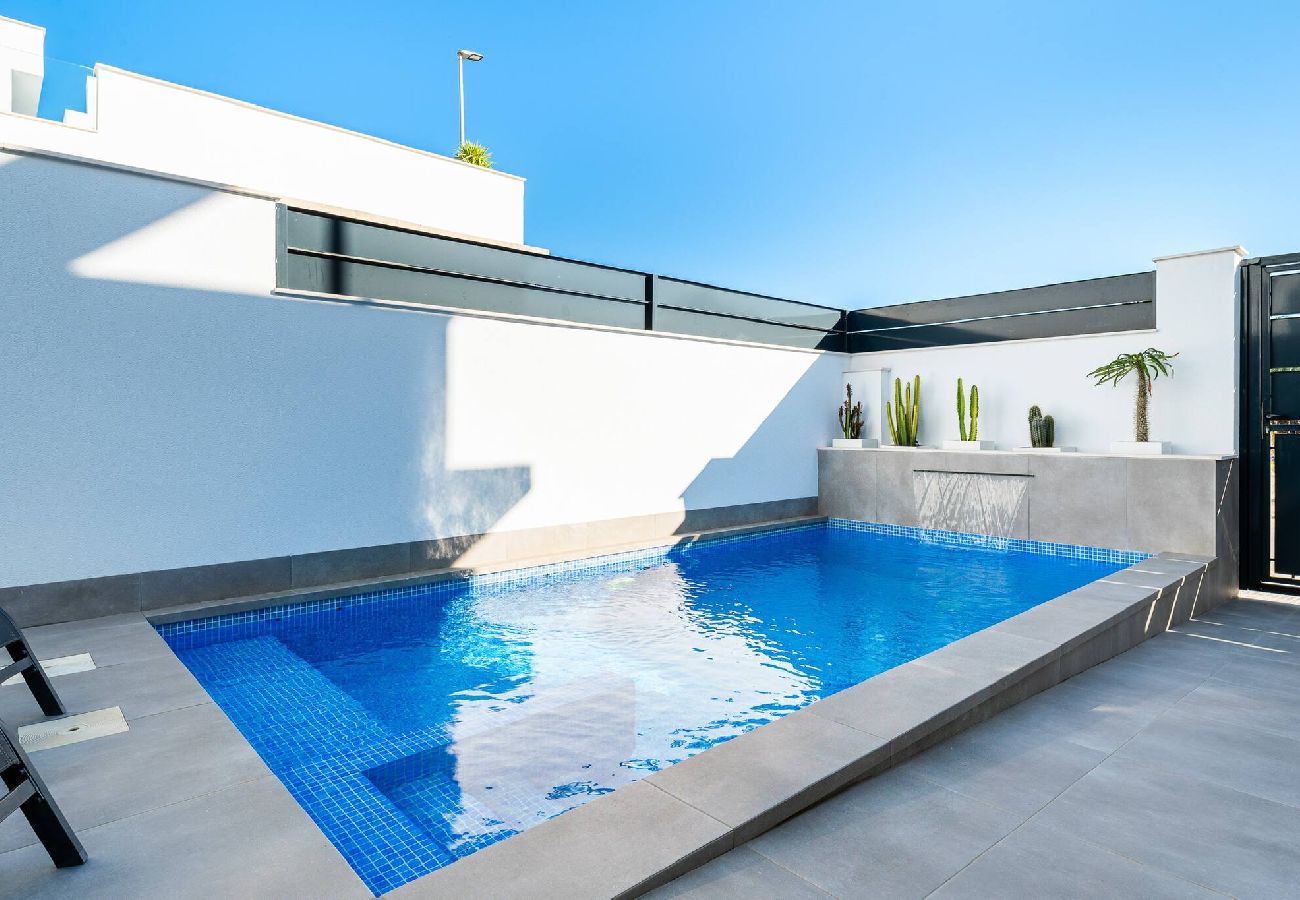 Huis in Daya Vieja - Villa Cristal (Daya Vieja)