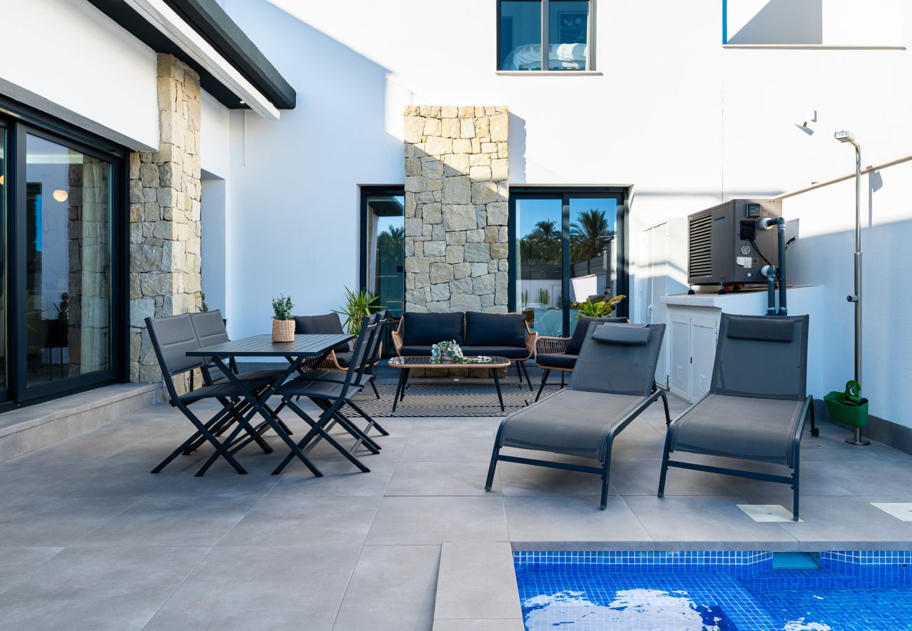 Huis in Daya Vieja - Villa Cristal (Daya Vieja)