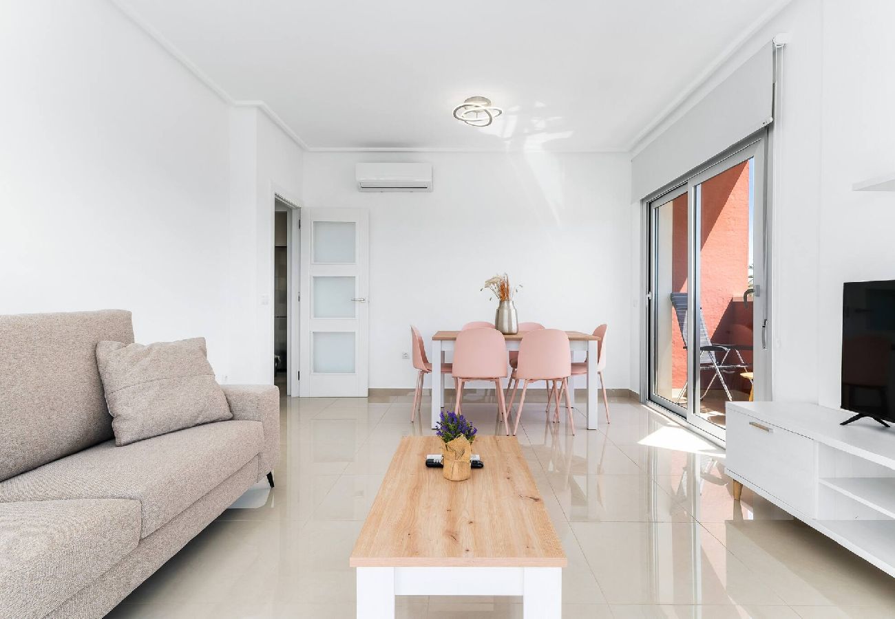 Appartement in Los Montesinos - Aparthotel Laguna Rosa 1A