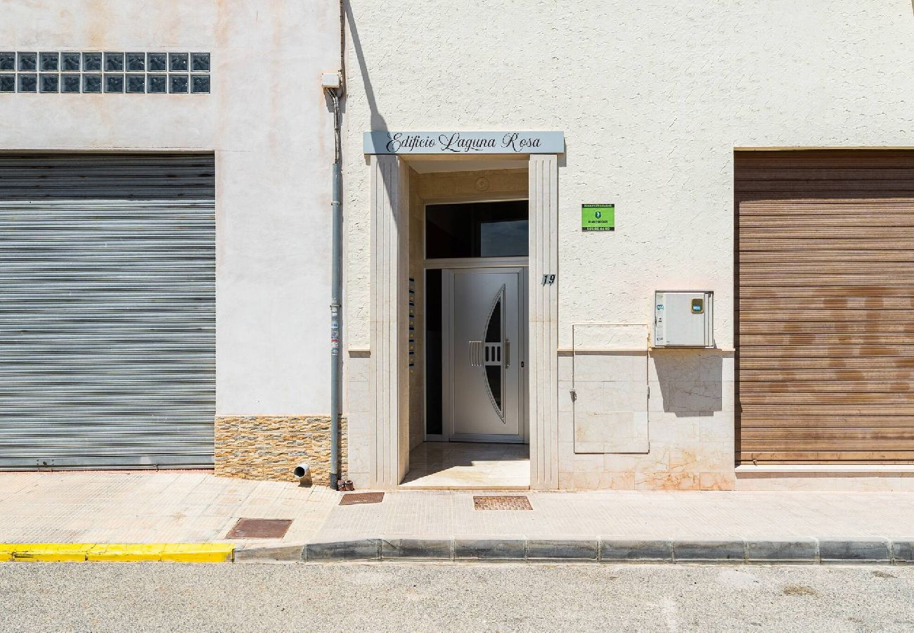 Appartement in Los Montesinos - Aparthotel Laguna Rosa 1A