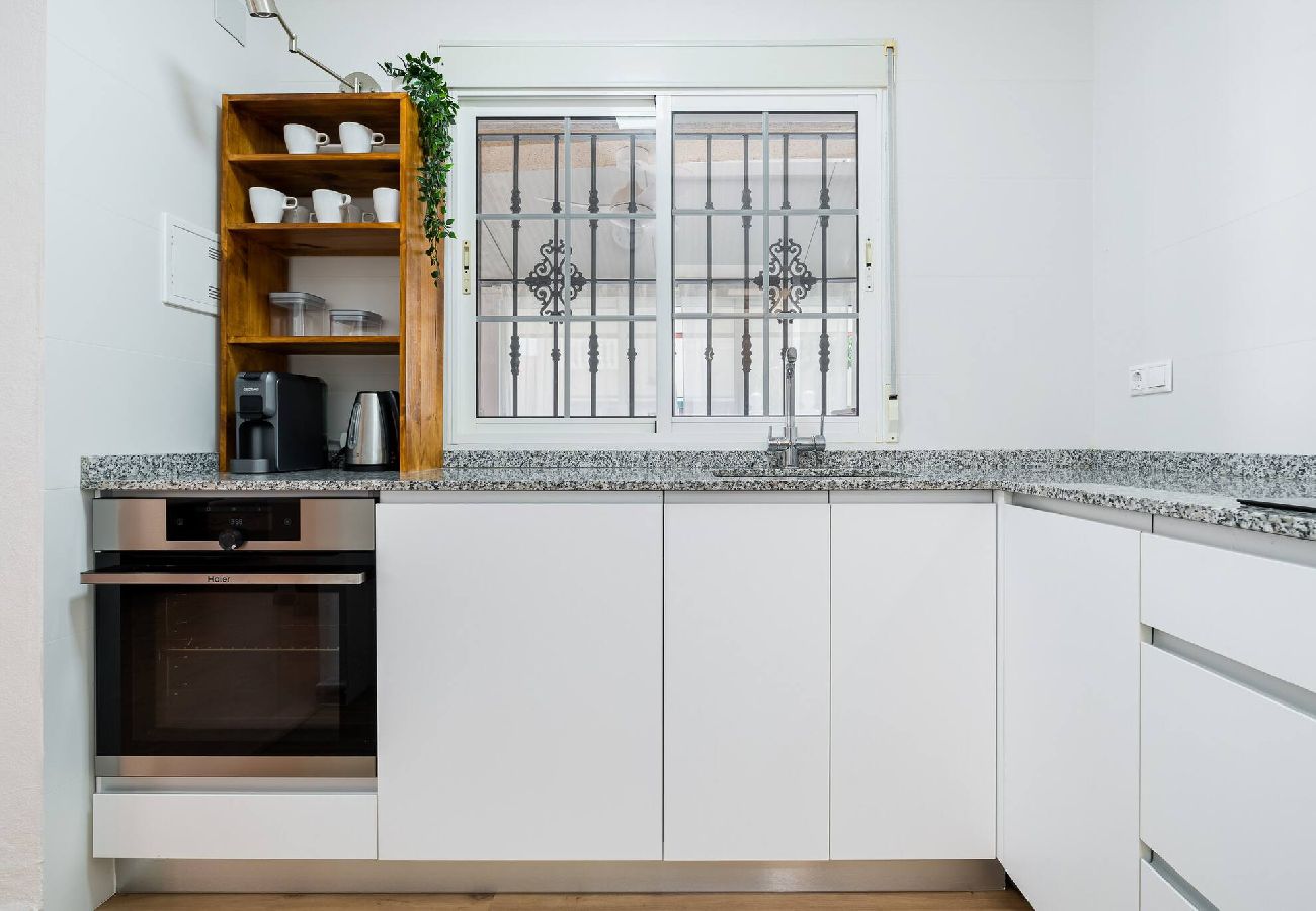 Huis in Torrevieja - 🅃 La Salina House