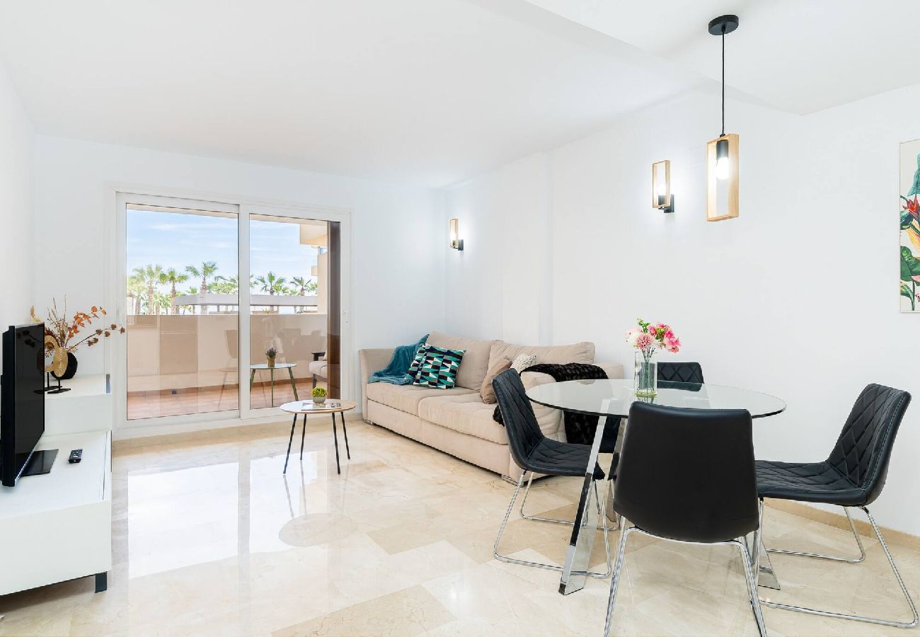 Appartement in Torrevieja - Tornado Apartamento