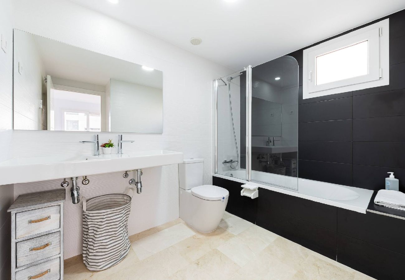 Appartement in Torrevieja - Tornado Apartamento