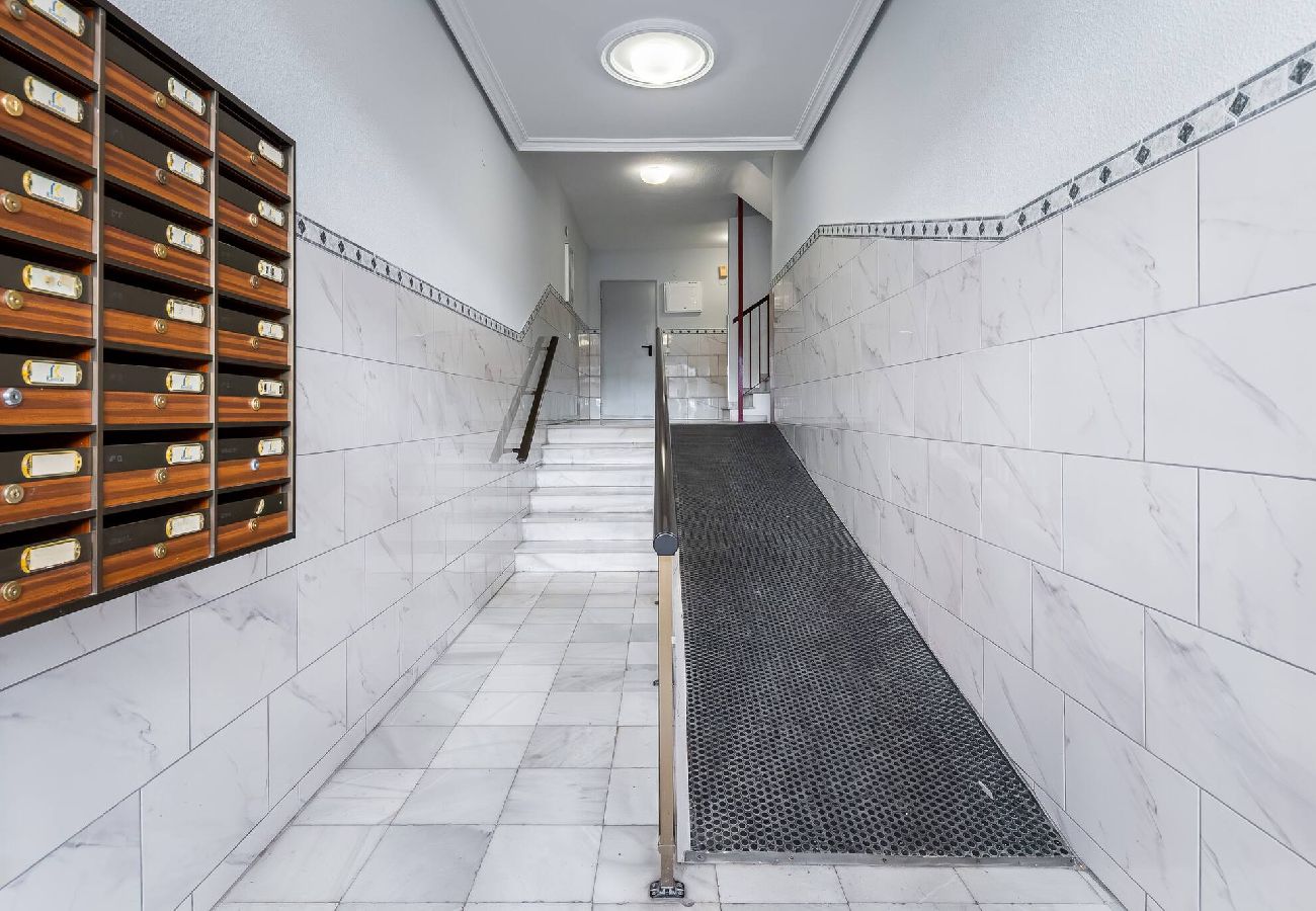 Appartement in Torrevieja - 🅃 Loma 66