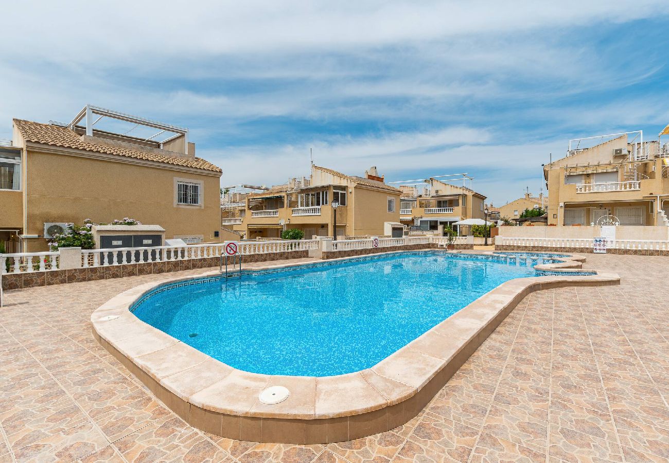 Appartement in Torrevieja - 🅃 Casa Maese