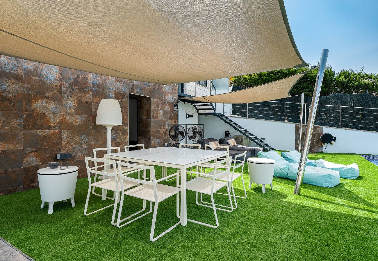 Huis in Torrevieja - Villa Favorita