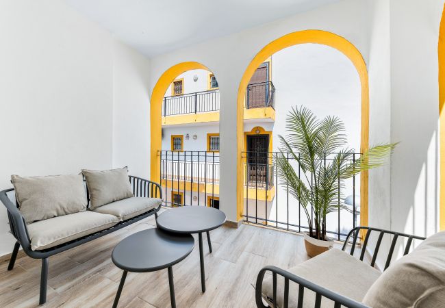 Appartement in Torrevieja - Sunny Molino Retreat with Pool & Terrace