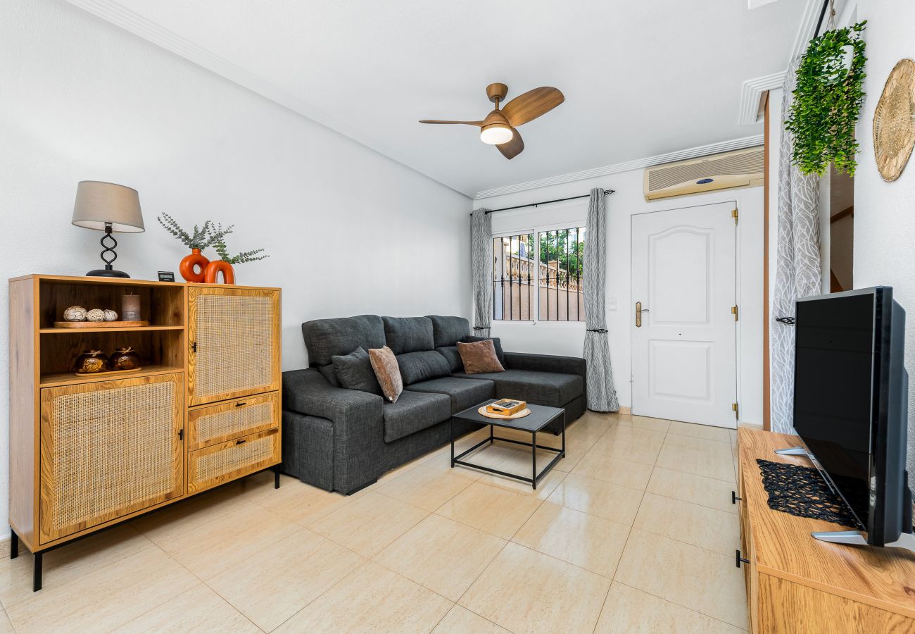 Appartement in Orihuela Costa - 🅃 Rosé Sunrise