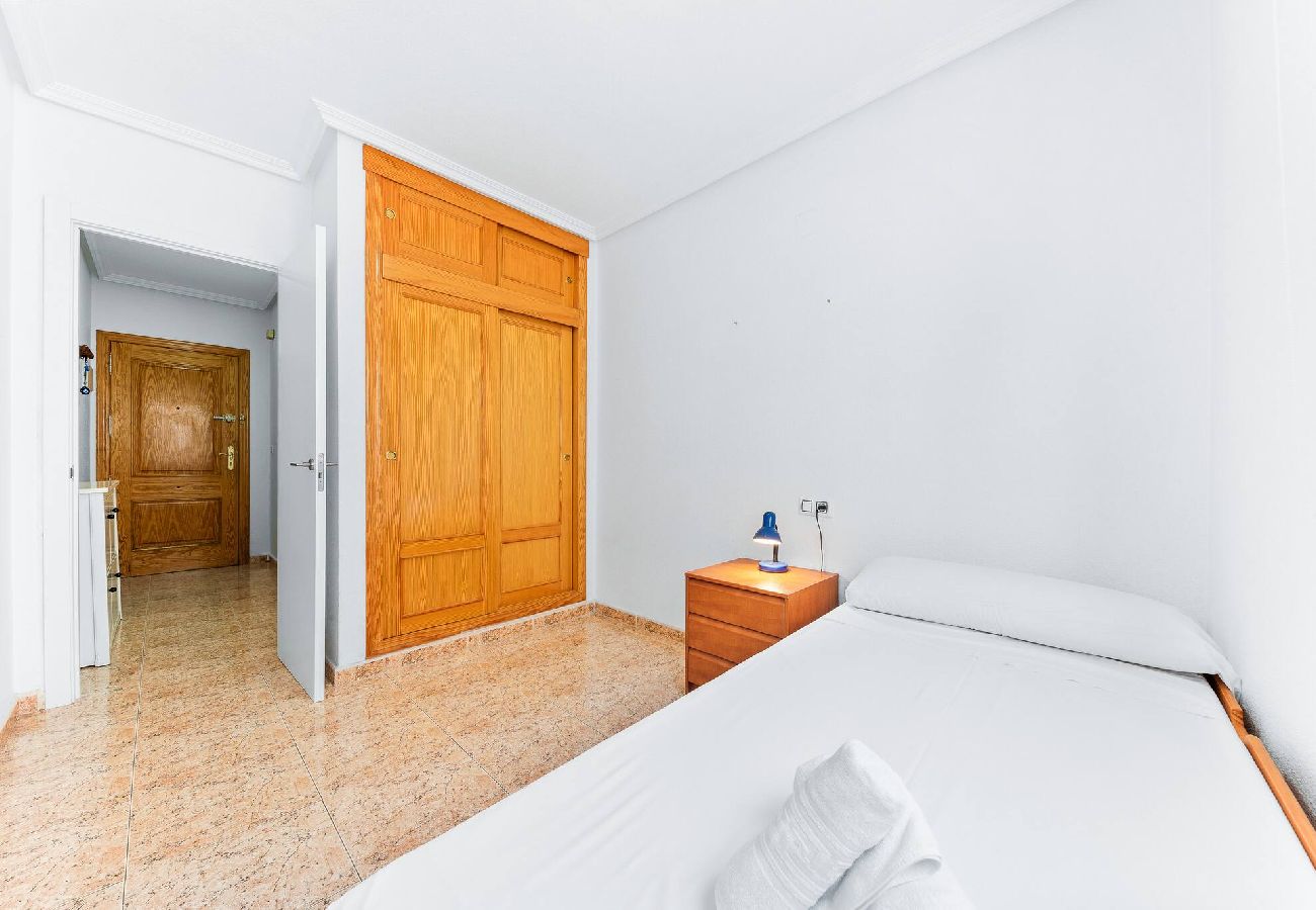 Appartement in Torrevieja - 🅃 Madrid Sunrise