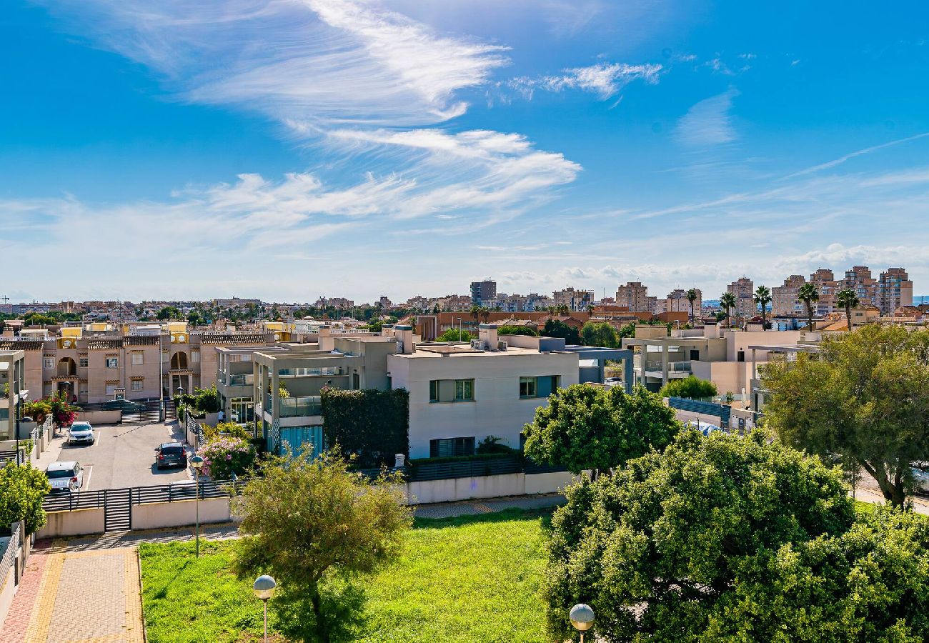 Appartement in Torrevieja - Córcega Sunrise  Apartment