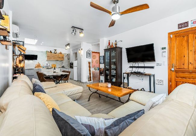 Huis in Alicante - 🅃 Casa Nora Sunrise