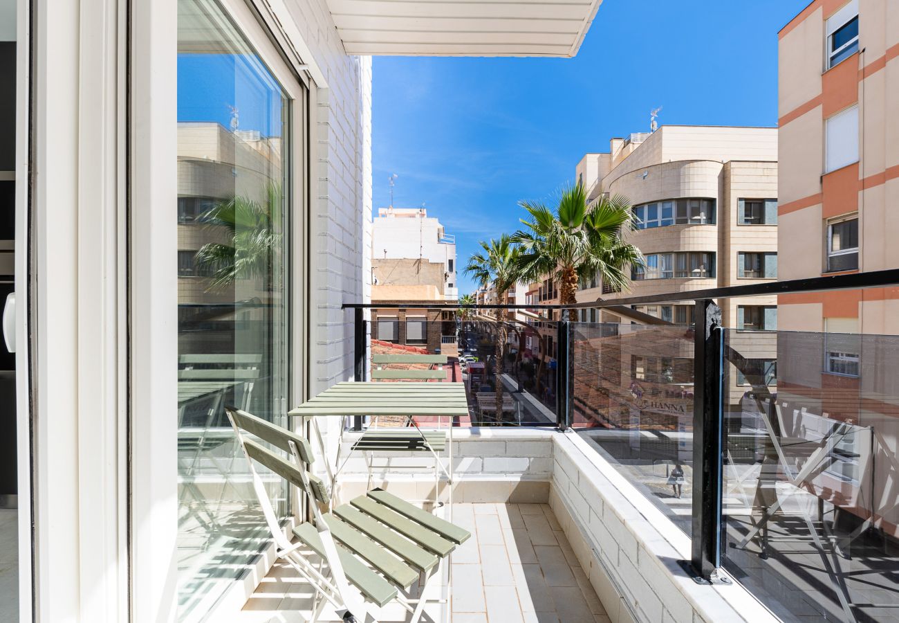 Appartement in Torrevieja - Rodas 4º- Sunrise Center Suites