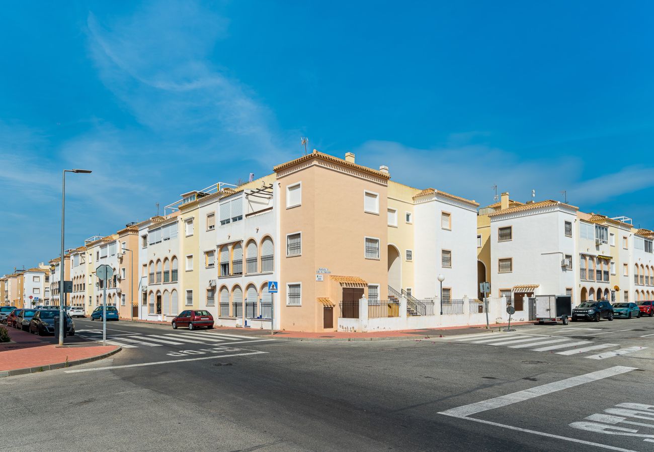 Appartement in Torrevieja - Boho Sunrise