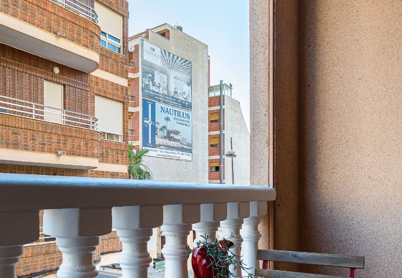 Apartament w Torrevieja - Apolo - Apartamento