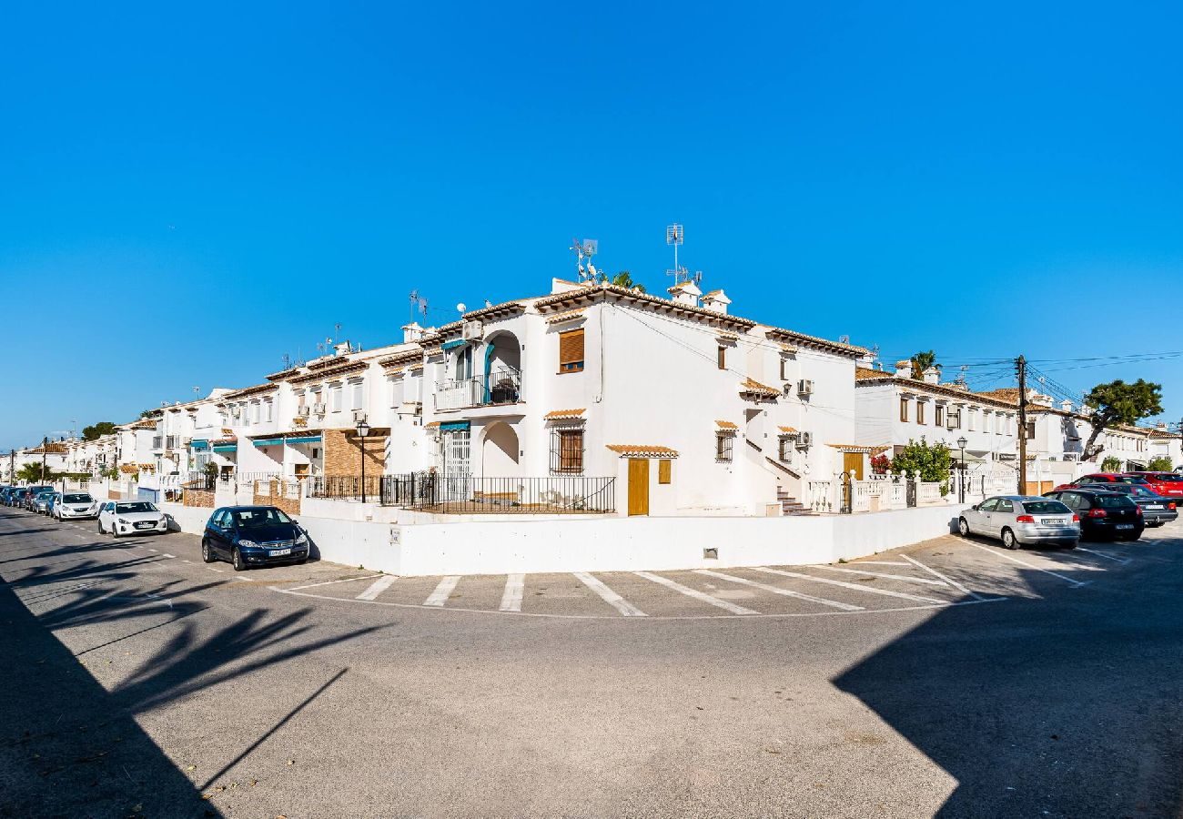 Apartament w Torrevieja - 🅃 Lago Jardín 98 - Bungalow