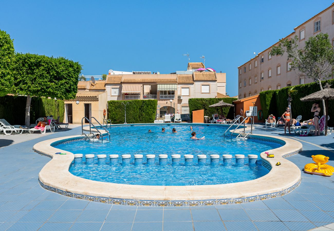 Apartament w Torrevieja - Bungalow Los Balcones