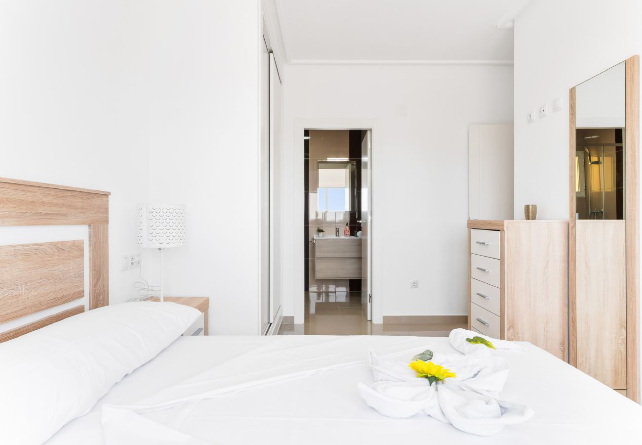 Apartament w Los Montesinos - Aparthotel Laguna Rosa 1B