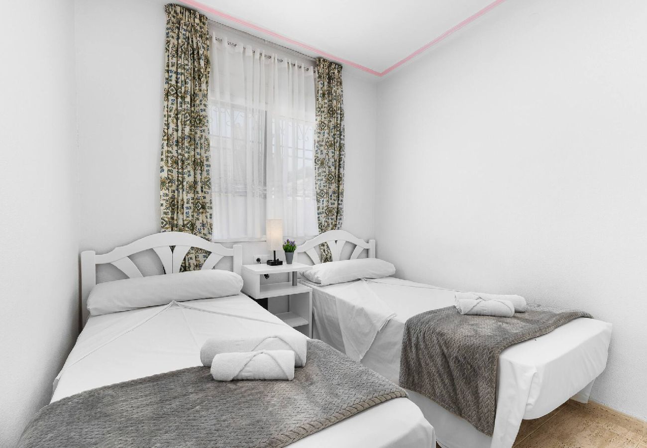 Apartament w Torrevieja - Perseo Sunrise - Apartamento