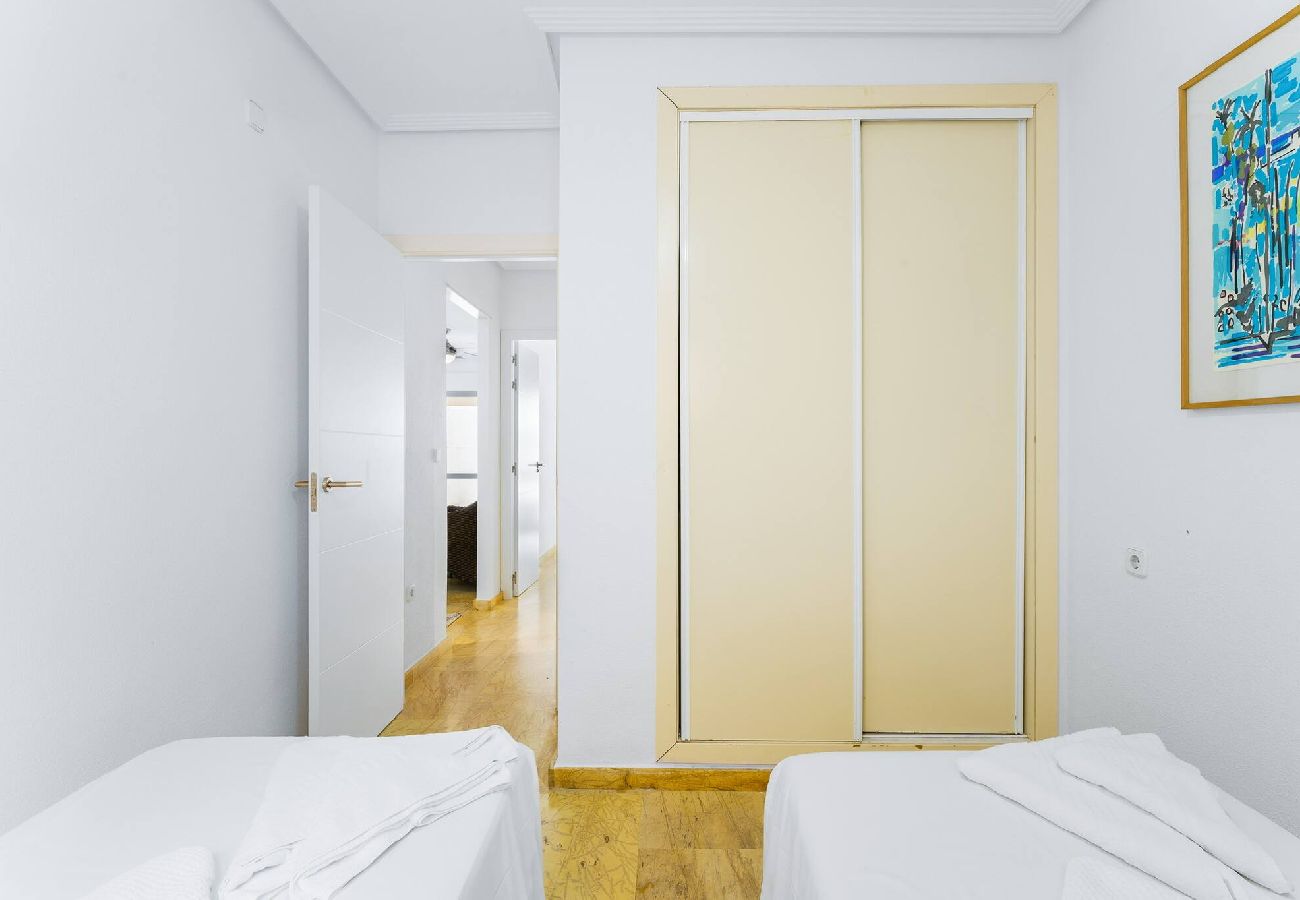 Apartament w Orihuela Costa - 🅃 Aguamarina 2 Sunrise