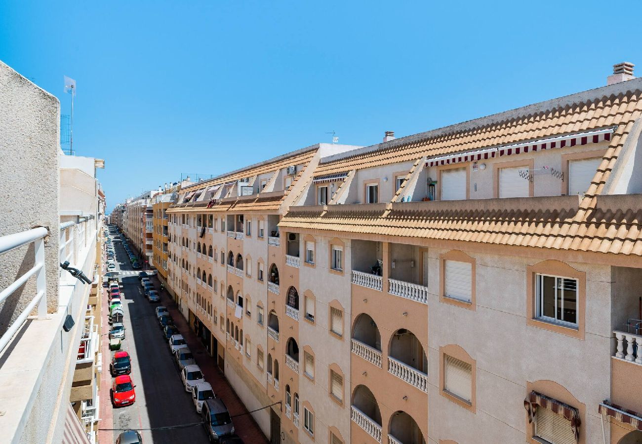 Apartament w Torrevieja - La Loma Ático Sunrise