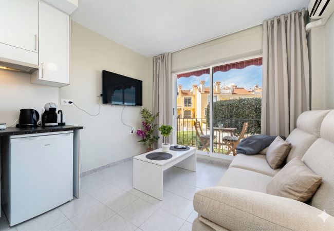 Apartament w Torrevieja - Estudio Aquiles Sunrise