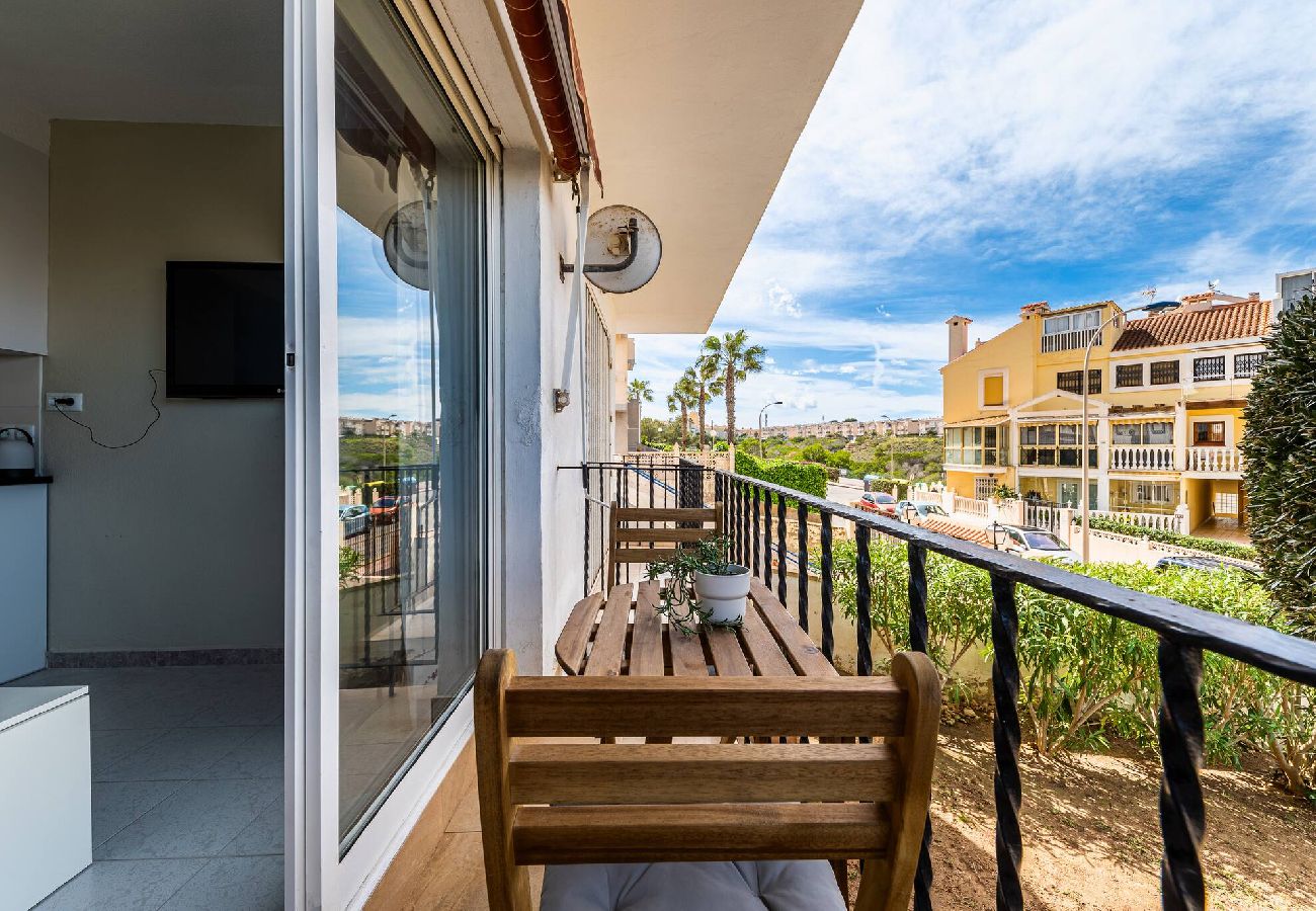 Apartament w Torrevieja - Estudio Aquiles Sunrise