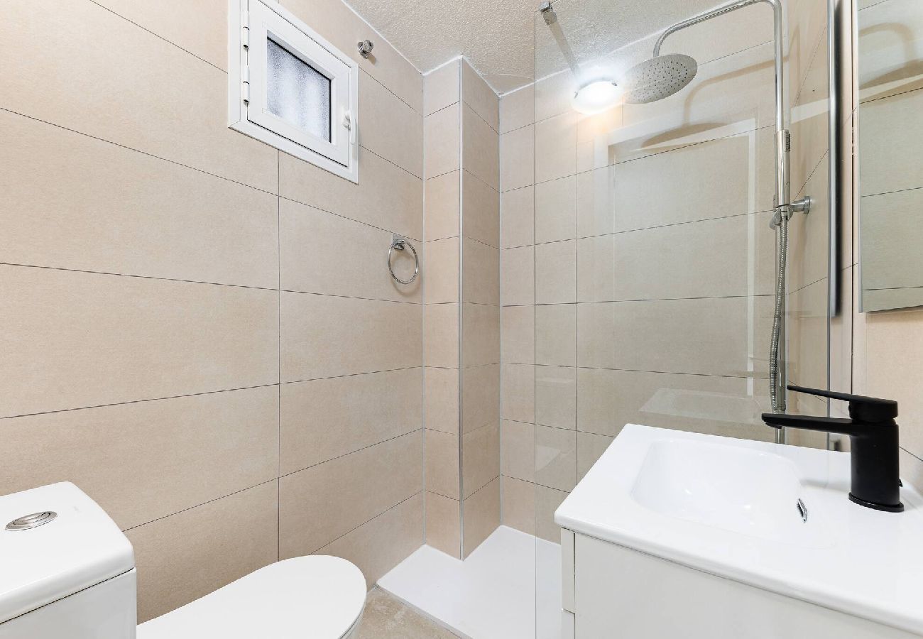 Apartament w Torrevieja - Estudio Aquiles Sunrise