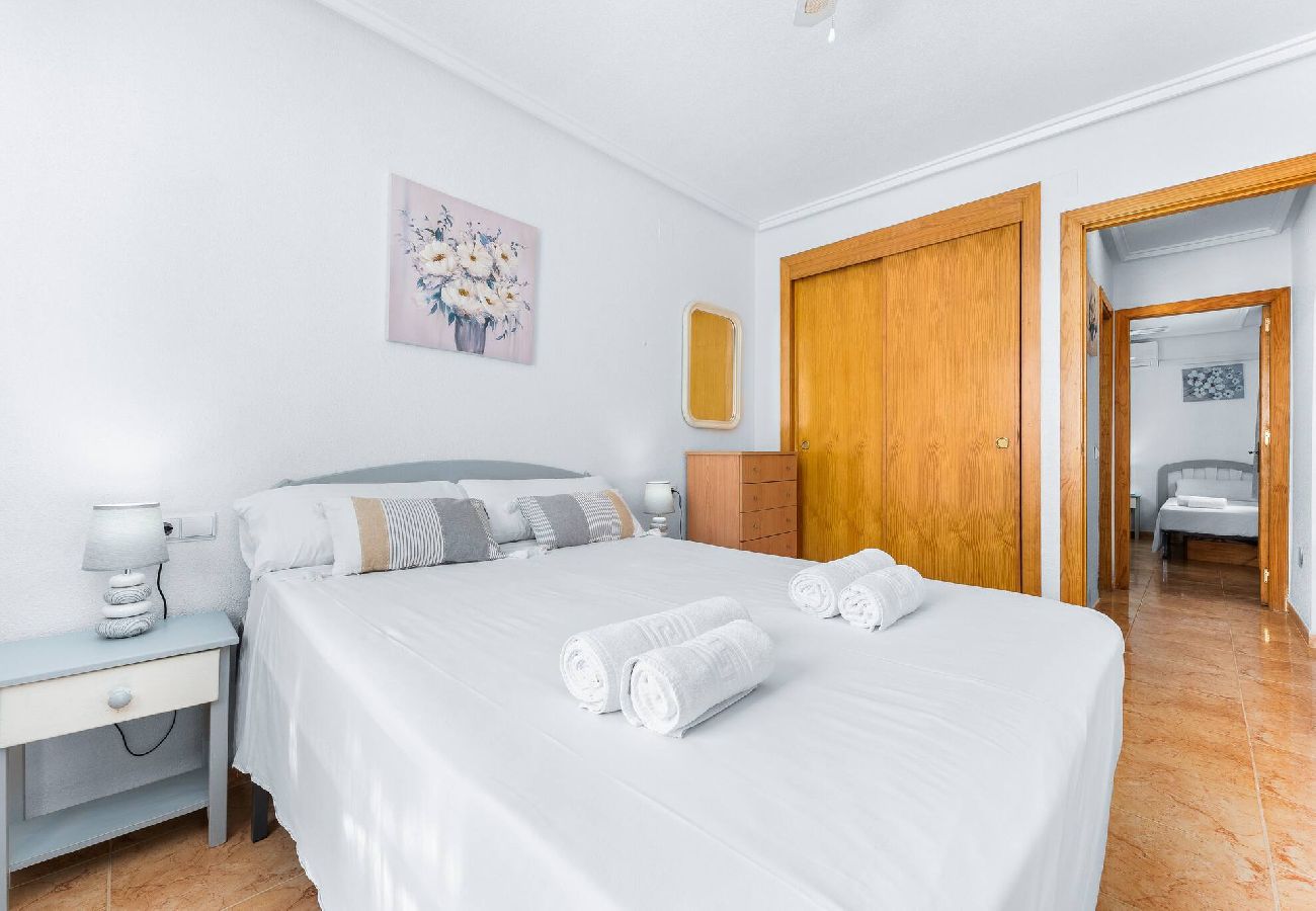 Dom w Torrevieja - 🅃 Villa Patrick - Apartamento