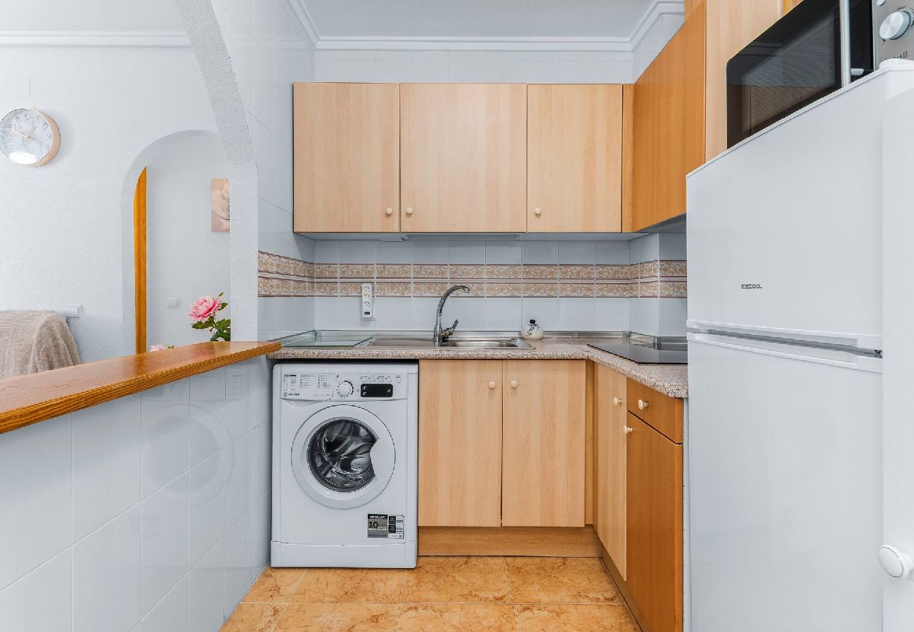 Dom w Torrevieja - 🅃 Villa Patrick - Apartamento