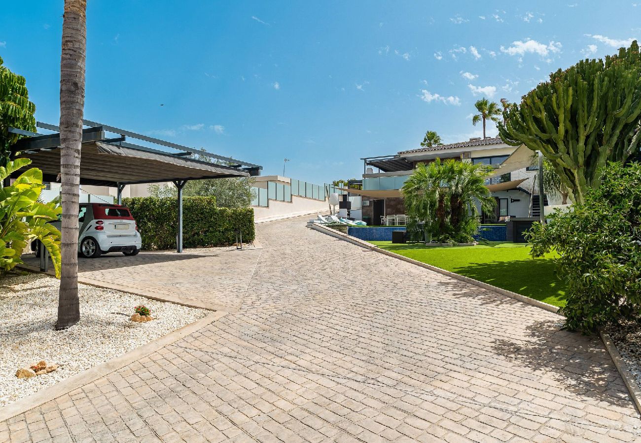 Dom w Torrevieja - Villa Favorita