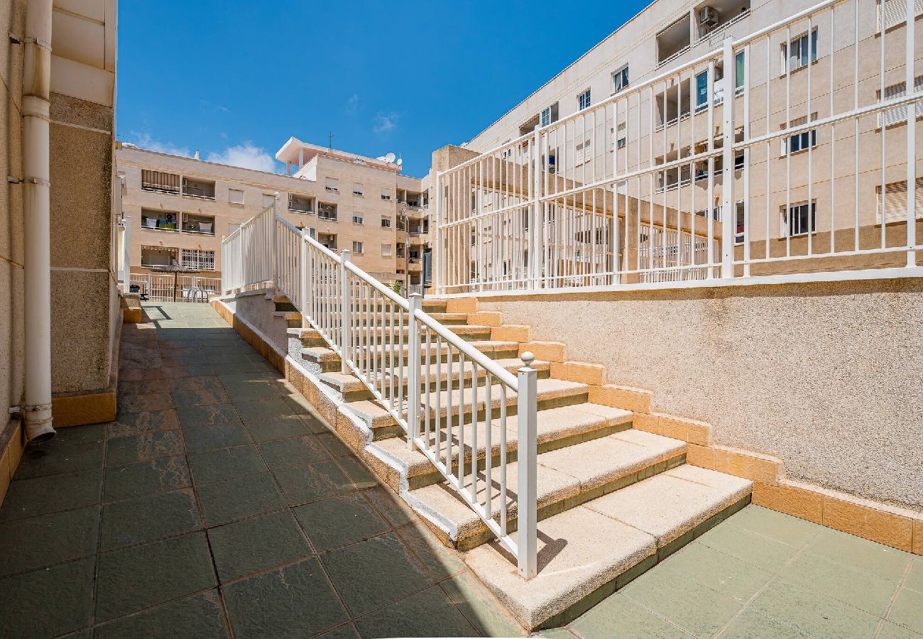 Apartament w Torrevieja - Rambla 115