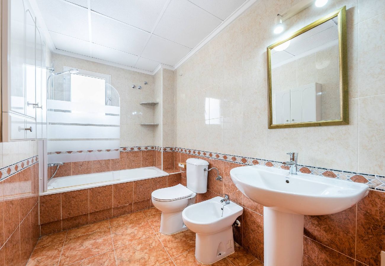 Apartament w Torrevieja - 🅃 Loma 40