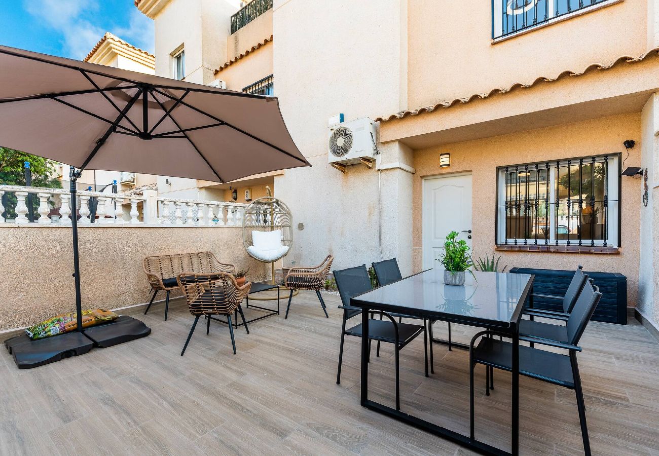 Apartament w Orihuela Costa - 🅃 Rosé Sunrise