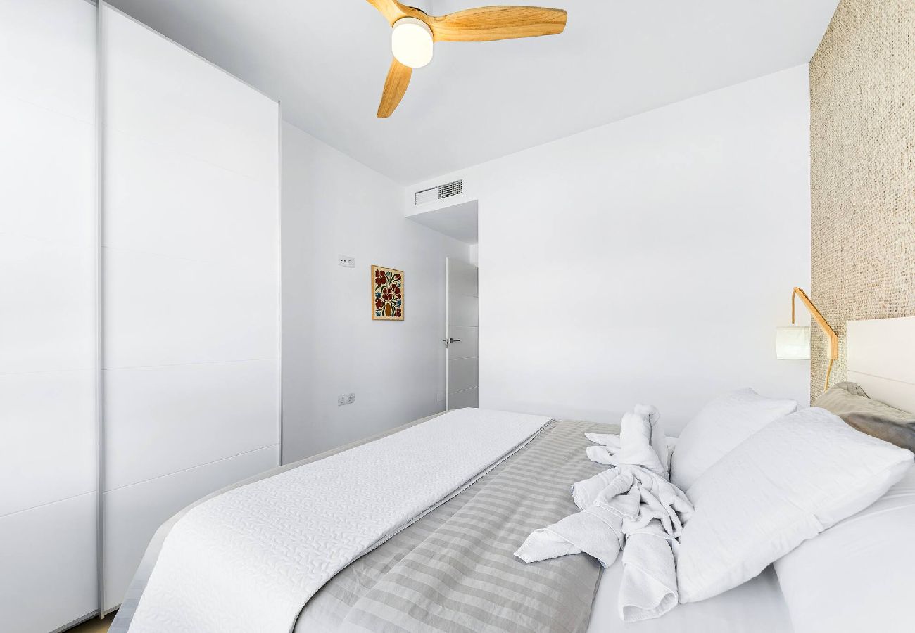Apartament w Alicante / Alacant - 🅃 Levante Sunrise