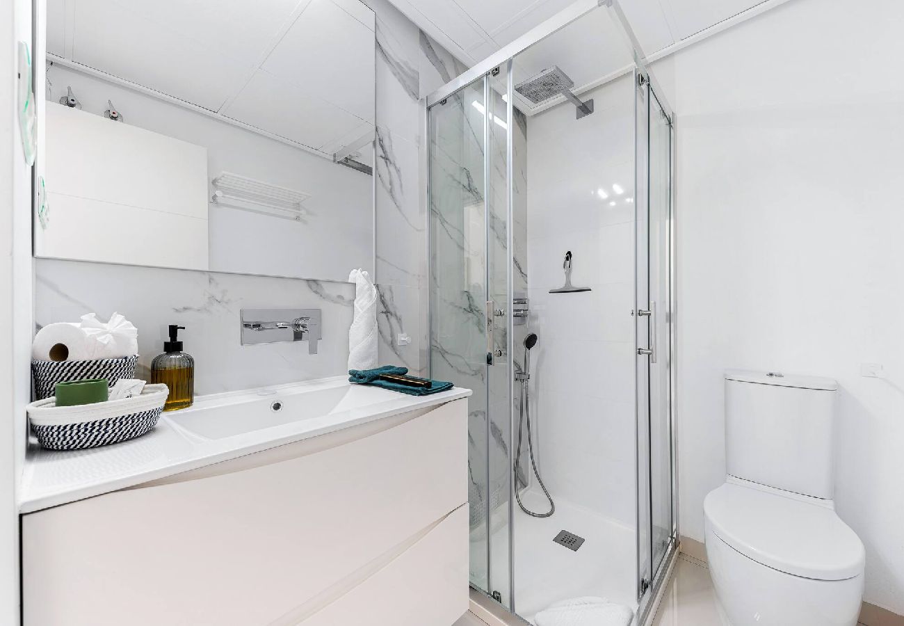 Apartament w Alicante / Alacant - 🅃 Levante Sunrise