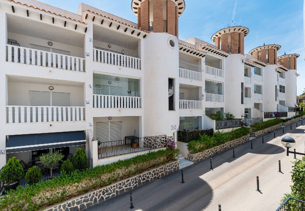 Apartament w Elche - Playa del Pinet