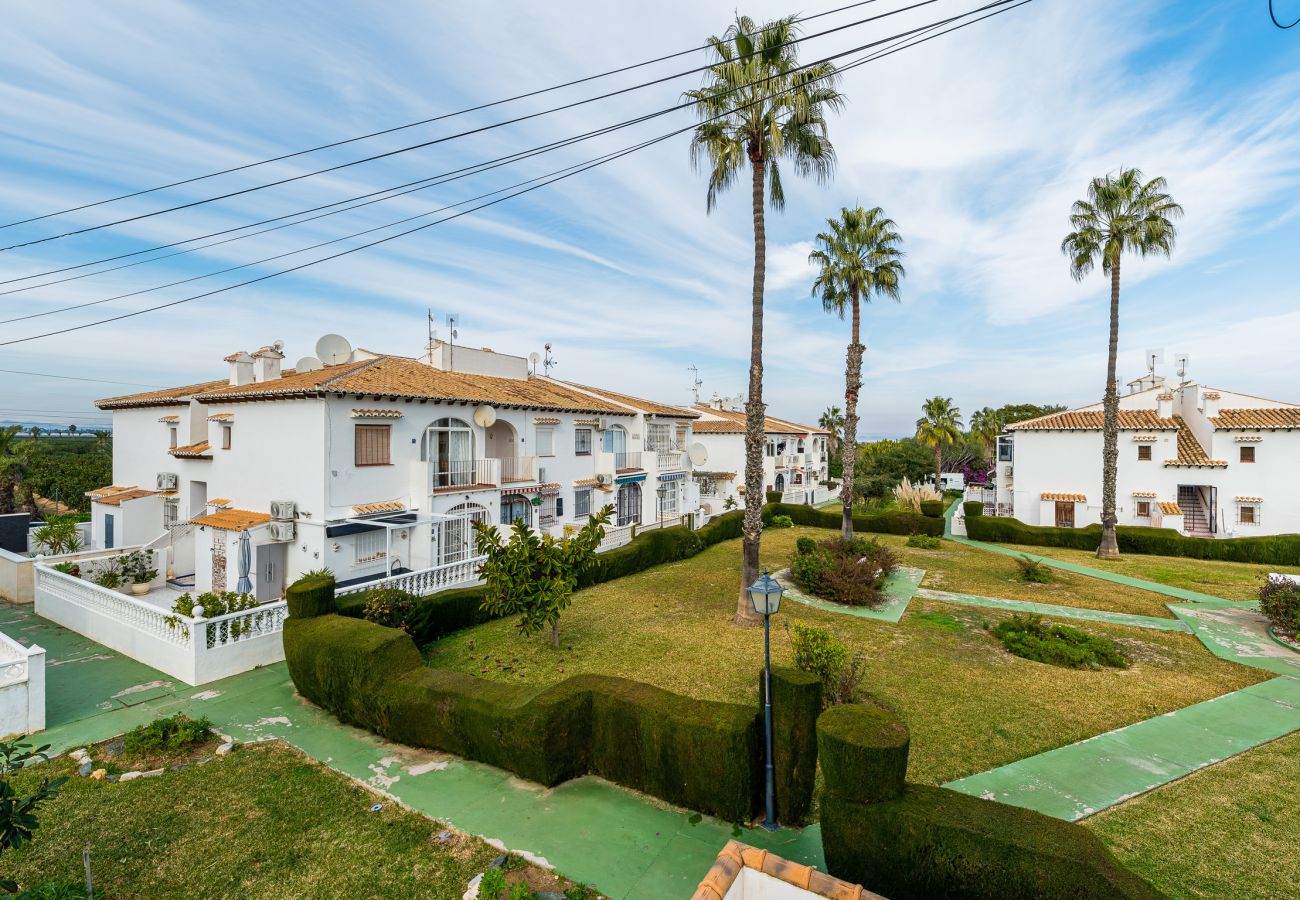 Apartament w Torrevieja - LAGO JARDÍN 55