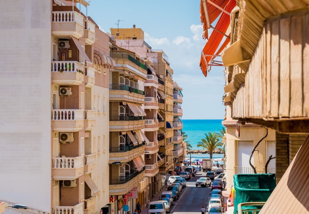 Apartament w Torrevieja - Apartamento Playa Capitán