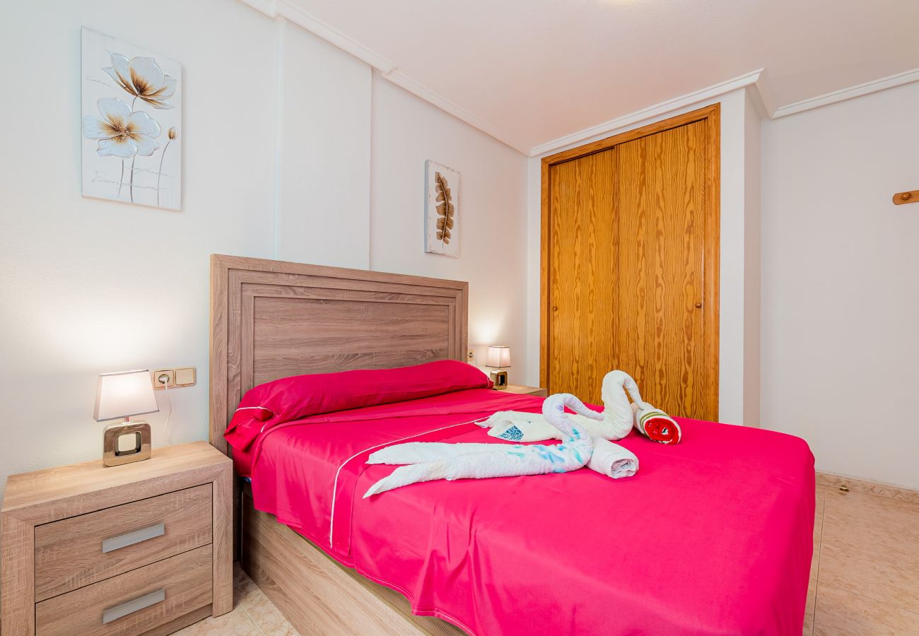 Apartament w Torrevieja - Apartamento Playa Capitán