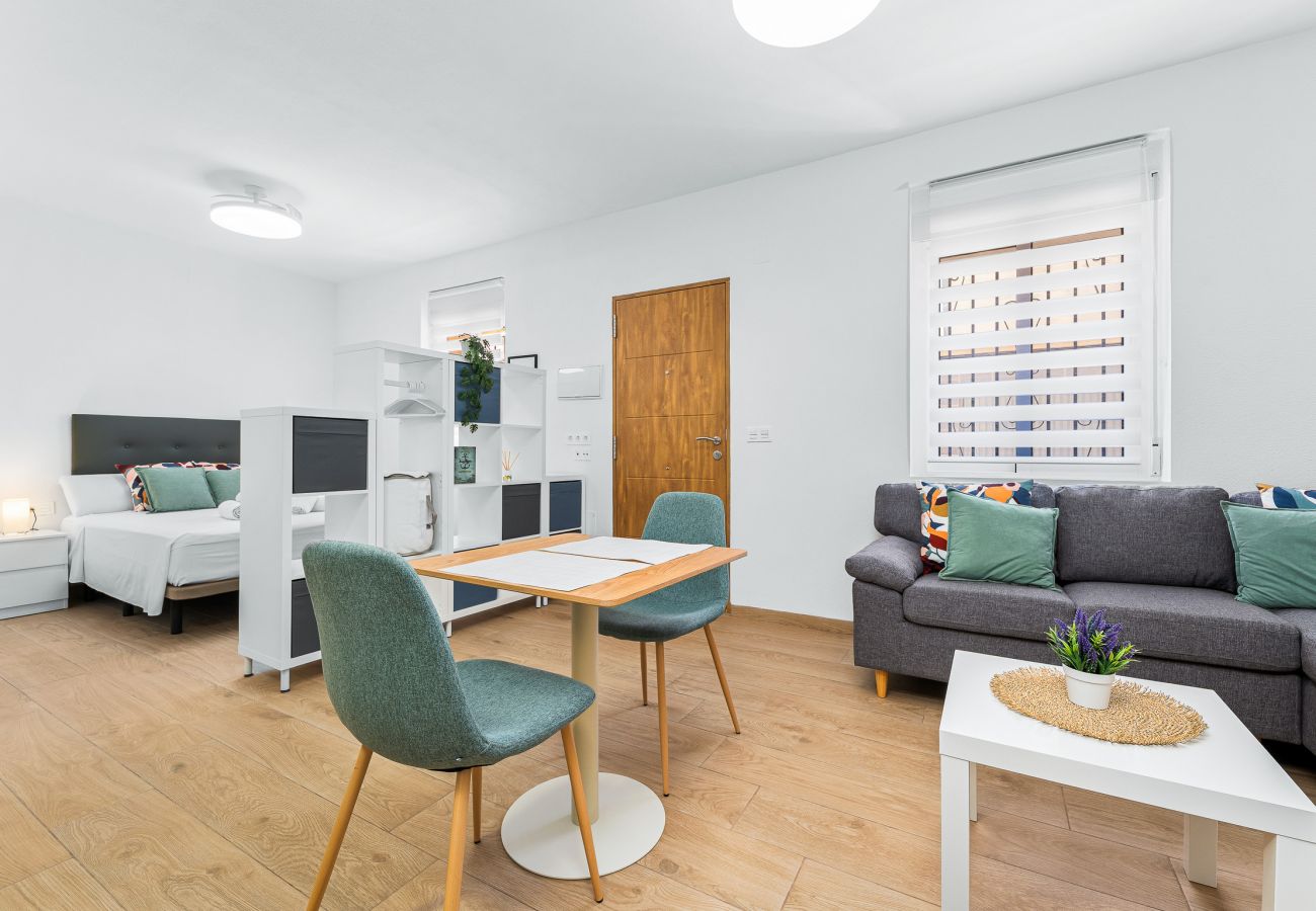 Studio w Torrevieja - La Casica